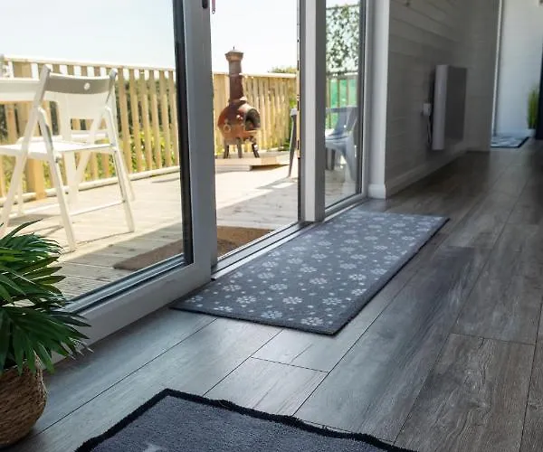 An Caban Ciuin Lodge *