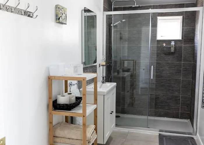 An Caban Ciuin Alojamento de Turismo Selvagem *